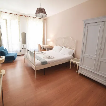 Barcolana Lodge - Hostel