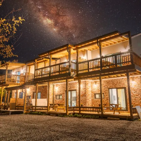 Gurye Flora Pension