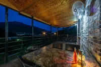 Gurye Papas Villa Pension