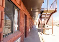 Prospector Inn