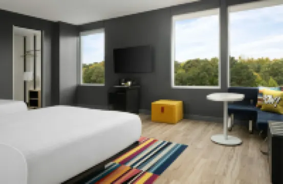 アロフト リッチモンド ウエスト ショート ポンプ