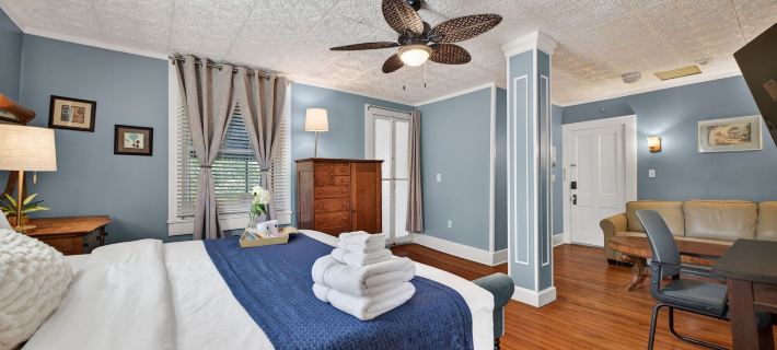 The Estate at Mt Dora Hotels in Lake County