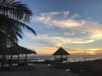Double G Resort Anyer - en bord de mer