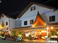 Kamala Dreams Hoteles cerca de Monumento del Tsunami