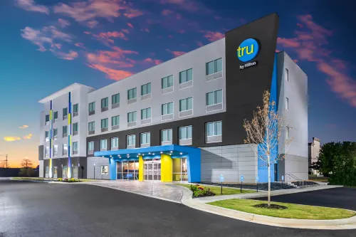 Tru by Hilton Augusta Washington Road