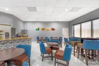 Quality Inn Columbus, MS - breakfast