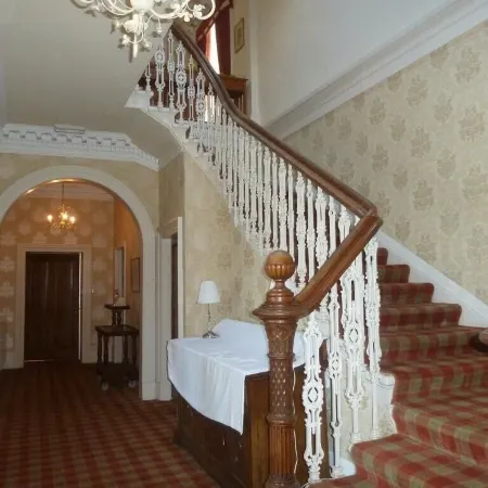 Lipton House Отели в г. Данун