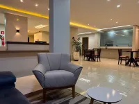 Izzy Hotel