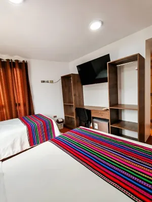 Golden Paris Hotel Ayacucho Hotel di 