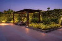Hillcrest Hotel and Resort