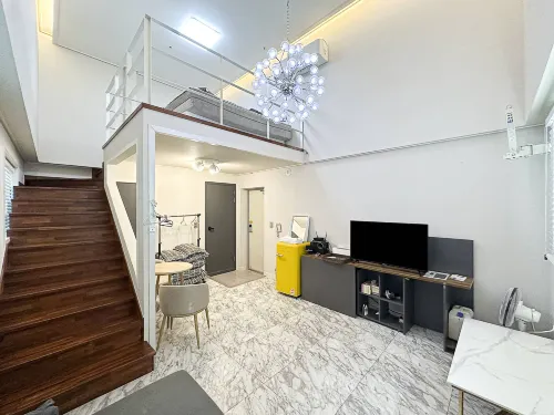 Yeonggwang Mini Hotel - Motels