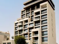 L RESIDENCES & Suites Hotels in Larnaca