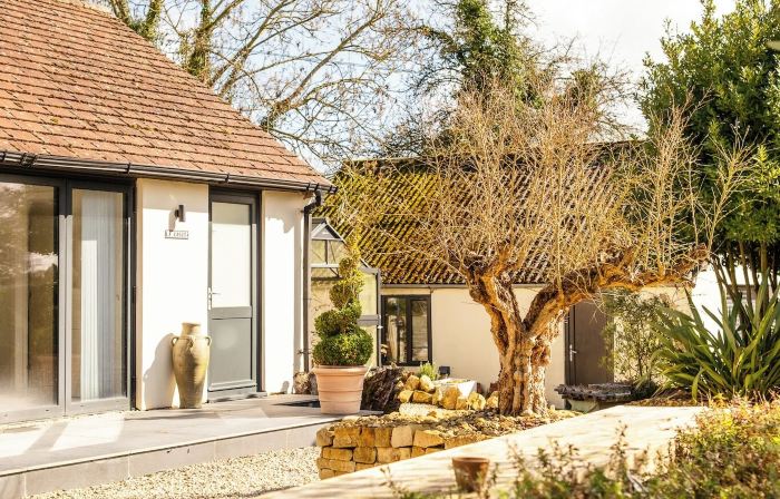 Stunning 1 BD Home in Worcestershire