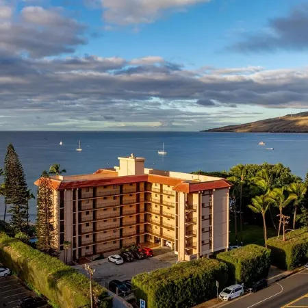 Summer Rates at Sugar Beach-Front Kealia #302!
