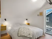 "Nilda" - 1km from the Sea