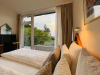 Das Schlossberg - Boutique Hotel im Park- Nahe der Therme Hotels in Badenweiler