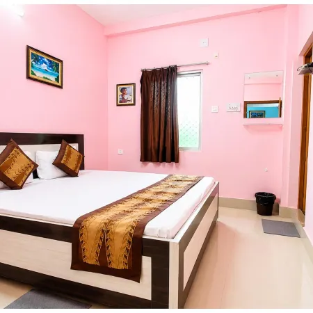 Goroomgo Jagannath Inn Puri
