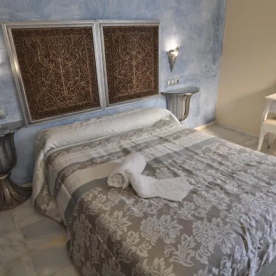 Hostal la Fuente โรงแรมใกล้พิพิธภัณฑ์ทางโบราณคดี