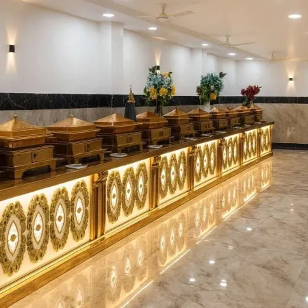 HOTEL EMPRESS GRAND