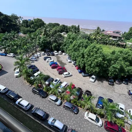 Devka Beach Resort