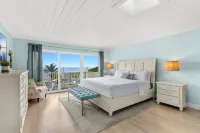 1045 Wave Crest Avenue - Villas