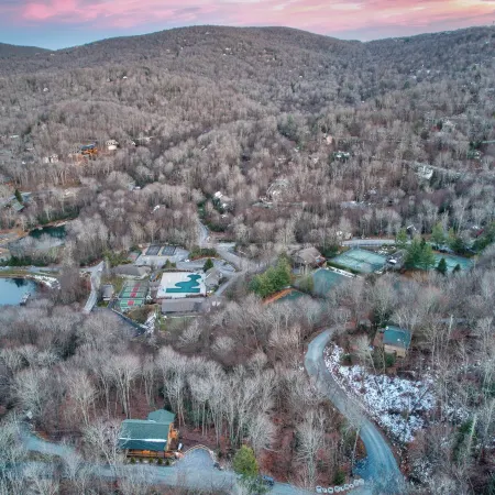 Deer Ridge Nearby to Ski, 3BR - King