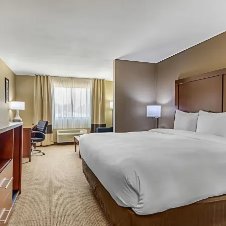Comfort Inn & Suites