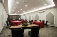 Humaira Hotel - breakfast