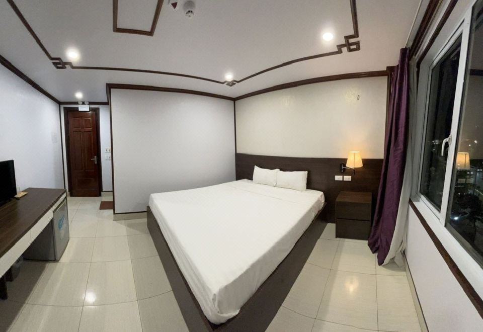 Anh Duong Hotel - Housity