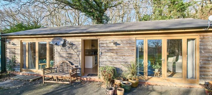 Host & Stay - Orchard Barn Hotels in Ashford