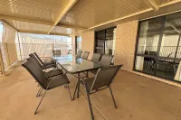 The Sundowner Cabin & Tourist Park