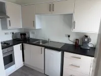 2 Bed Folkestone Flat, Town, Rail, Channel Tunnel