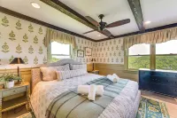 95-acre Countryside Estate! Luxe Vermont Farmhouse - 3-Star