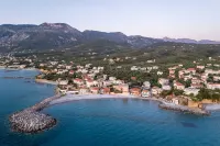 Seaview Terrace Haven-Perfect Location By The Sea - 2 estrellas