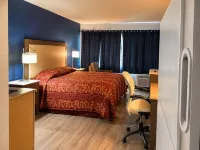COUNTRY HOST INN - Inns