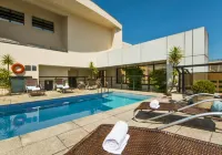 Transamerica Executive Jardins - Pools