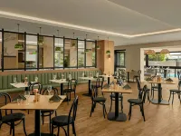 Courtyard by Marriott Darwin Hotels near Darwin Waterfront