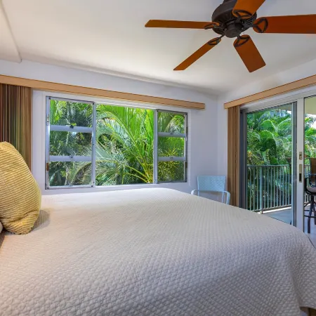 Royal Mauian #219