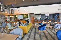 Holiday Inn Express SANDTON - WOODMEAD by IHG - bar
