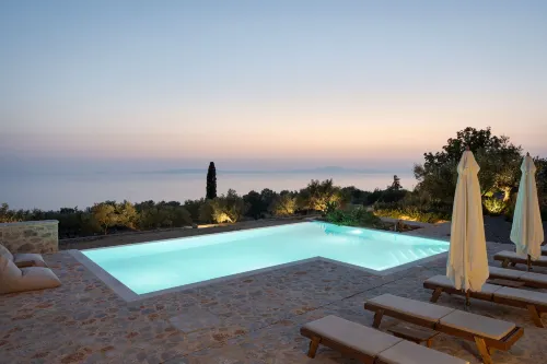 Pirgos Petropoulea - Villas