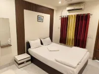 Madhu Mamata Hotel - Kitchen