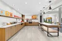 Hampton Inn & Suites Peru - Parkering