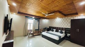Hotel Ram Janki Palace