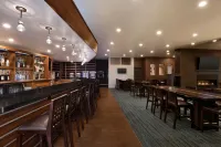 Delta Hotels Helena Colonial - bar