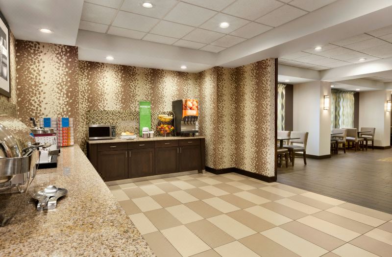 Hampton Inn Dover photo 4