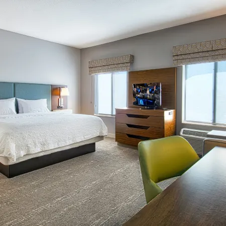 Hampton Inn & Suites Hemet