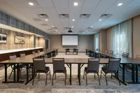 Courtyard Dallas Grand Prairie - Parkplatz