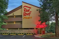 Red Roof PLUS+ Atlanta - Buckhead - Разрешено размещения с домашними животными
