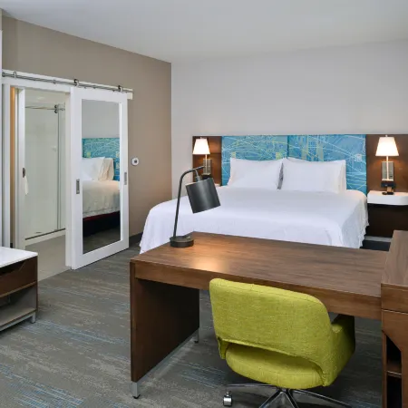 Hampton Inn & Suites Adrian