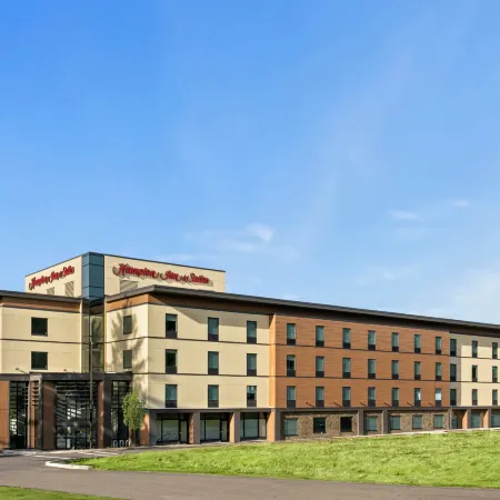 Hampton Inn and Suites by Hilton Portland Tigard
